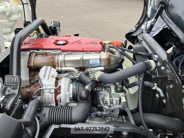 Hino DUTRO 2025-06 7357581-16