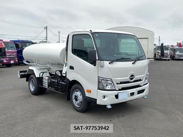 Hino DUTRO 2025-06 7357581-1