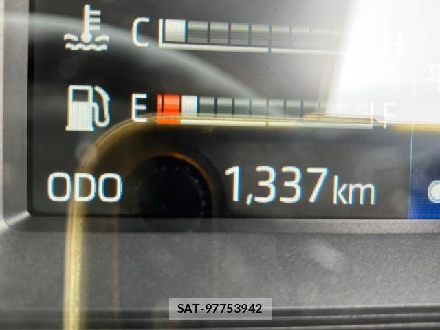 Hino DUTRO 2025-06 7357581-20