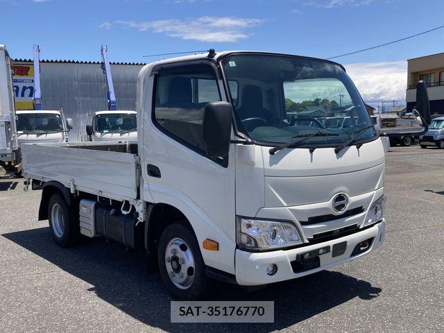 Hino DUTRO 2024-05 7357583-0
