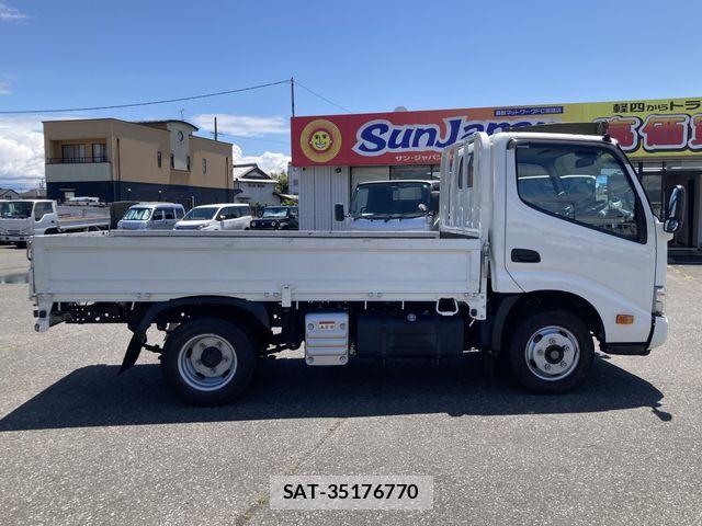 Hino DUTRO 2024-05 7357583-25
