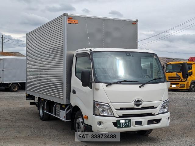 Hino DUTRO 2022-01 7357584-1
