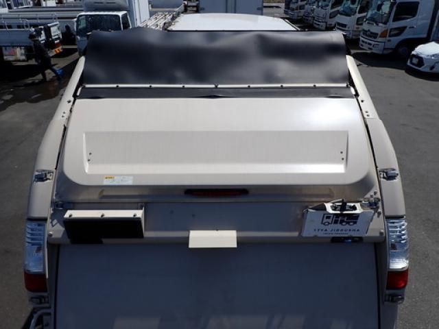 Hino DUTRO 2021-03 7383886-12