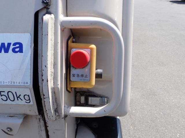 Hino DUTRO 2021-03 7383886-21