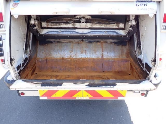 Hino DUTRO 2021-03 7383886-22