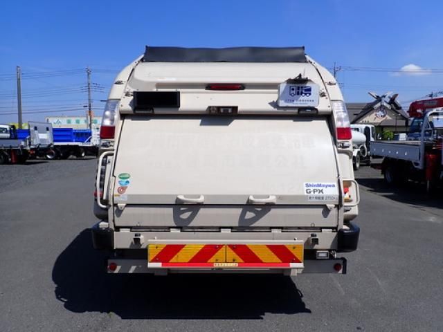 Hino DUTRO 2021-03 7383886-5