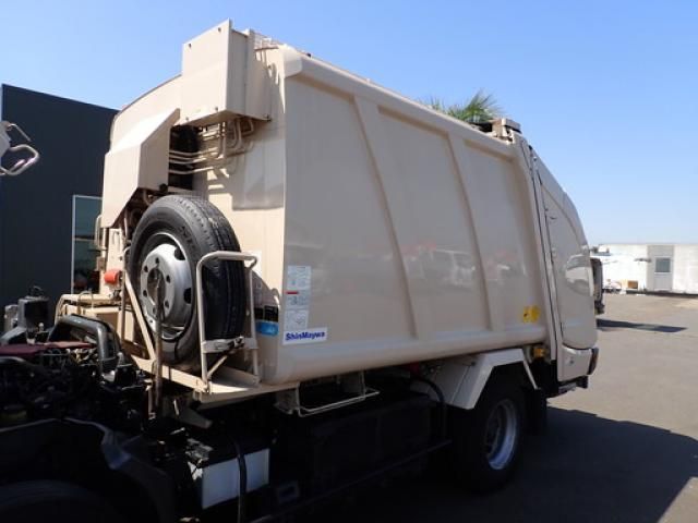 Hino DUTRO 2021-03 7383886-8