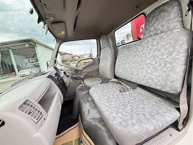 Hino DUTRO 2008-02 7383889-13