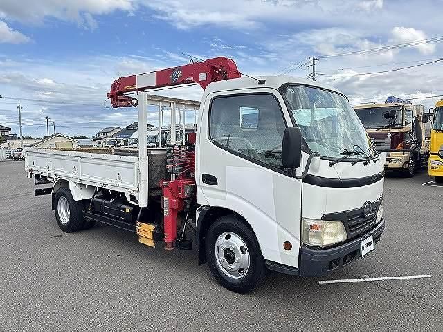 Hino DUTRO 2008-02 7383889-1
