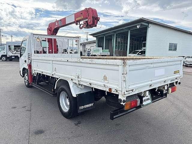 Hino DUTRO 2008-02 7383889-3