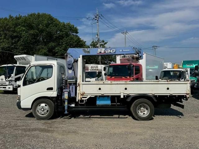 Hino DUTRO 2008-03 7383891-2