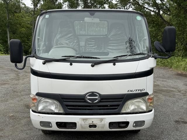 Hino DUTRO 2010-10 7383893-0