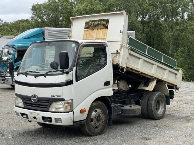 Hino DUTRO 2010-10 7383893-25