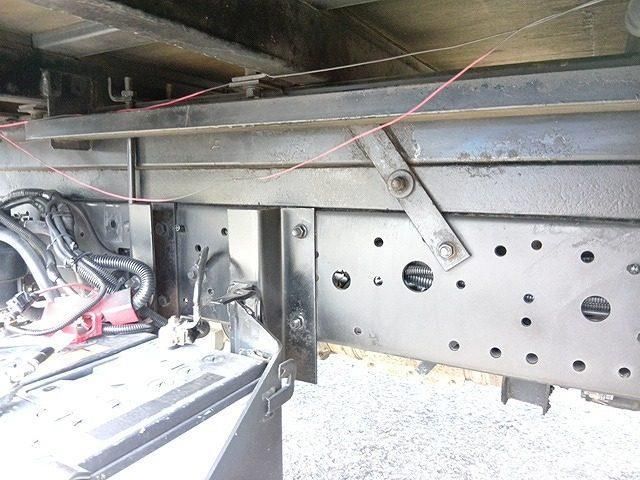 Hino DUTRO 2018-12 7383866-21