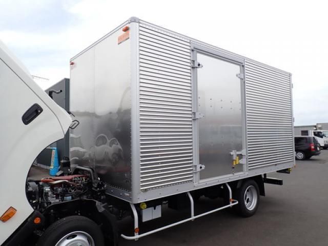 Hino DUTRO 2025-09 7383888-10