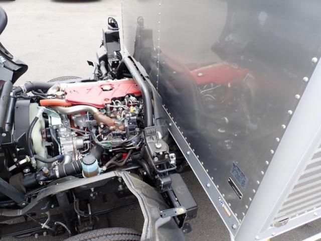 Hino DUTRO 2025-09 7383888-12