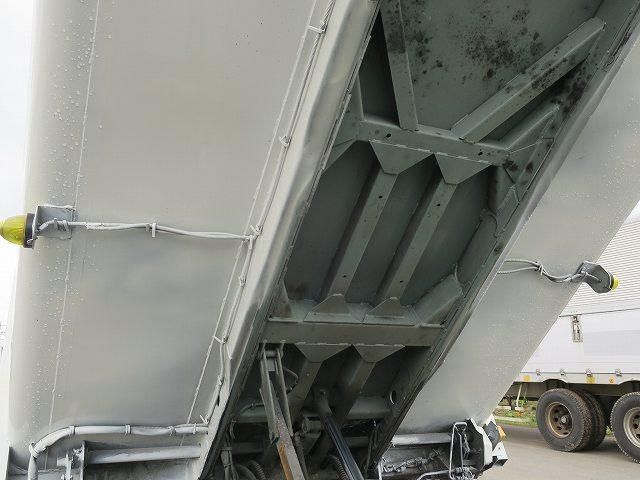 Hino DUTRO 2019-02 7383887-12