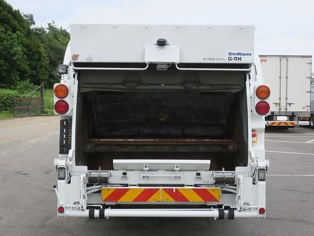 Hino DUTRO 2019-02 7383887-2