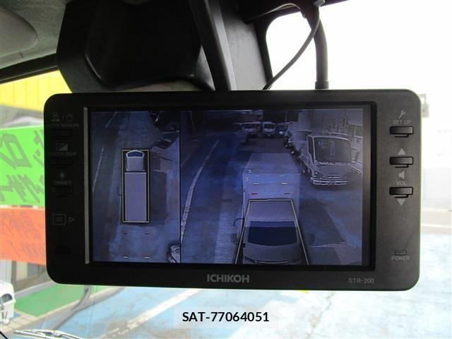 Hino DUTRO 2019-03 7454071-24