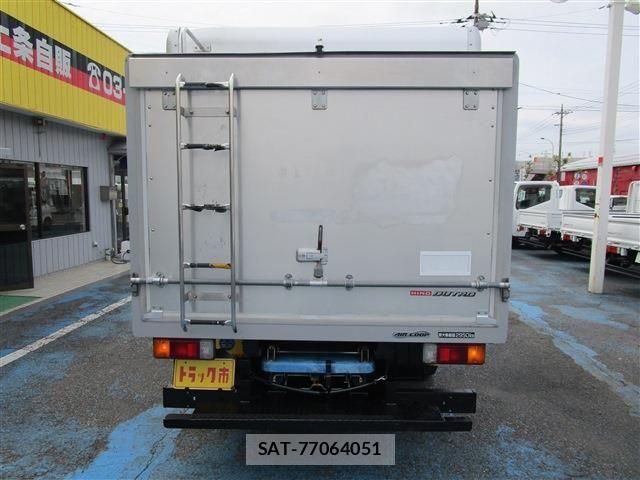 Hino DUTRO 2019-03 7454071-4