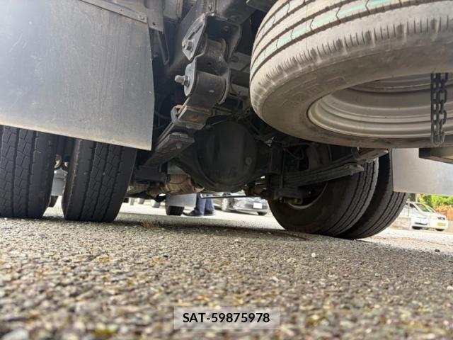 Hino DUTRO 2017-03 7454075-6