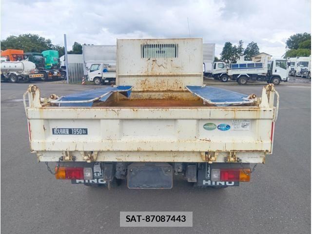 Hino DUTRO 2019-10 7454069-3