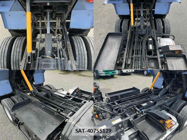 Hino DUTRO 2017-01 7454073-13