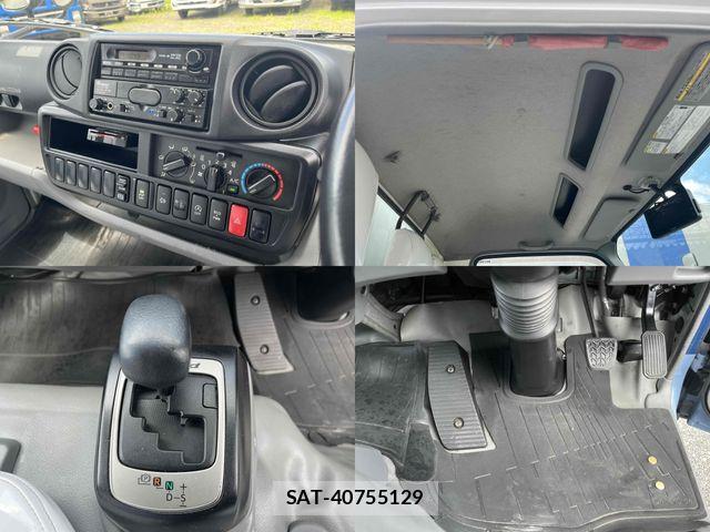 Hino DUTRO 2017-01 7454073-23