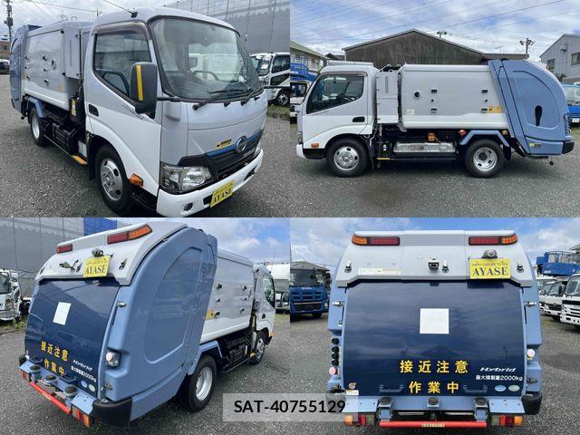 Hino DUTRO 2017-01 7454073-4