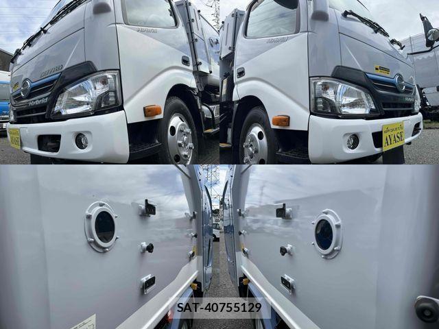 Hino DUTRO 2017-01 7454073-5