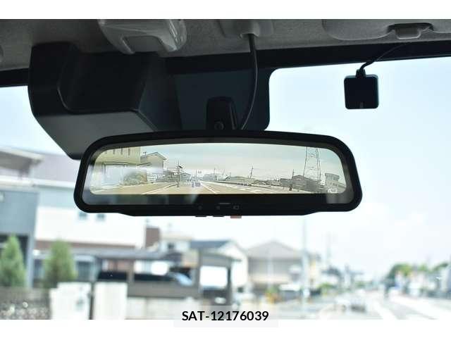 Hino DUTRO 2022-03 7454070-28
