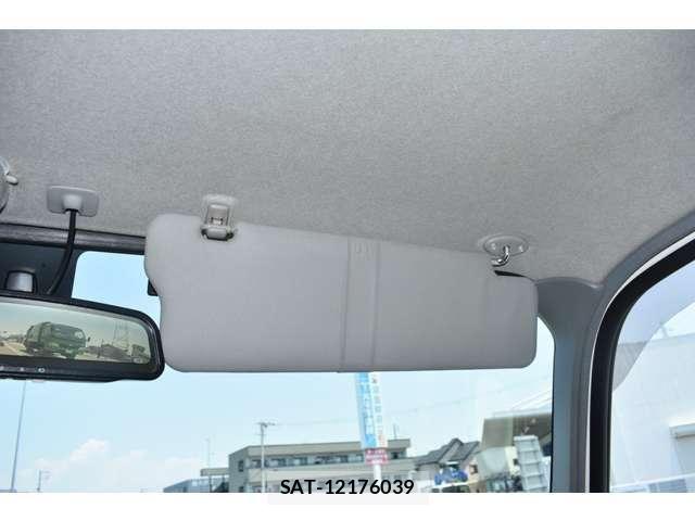 Hino DUTRO 2022-03 7454070-29