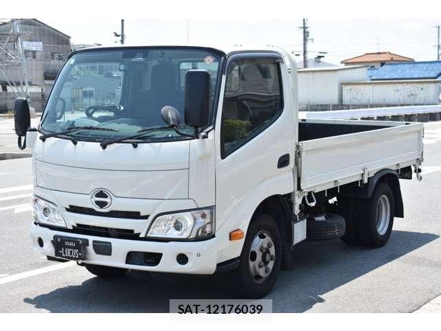 Hino DUTRO 2022-03 7454070-4