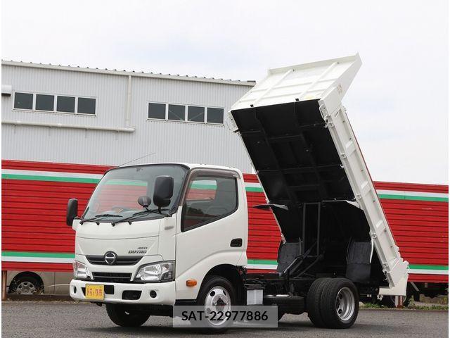 Hino DUTRO 2018-09 7454067-0