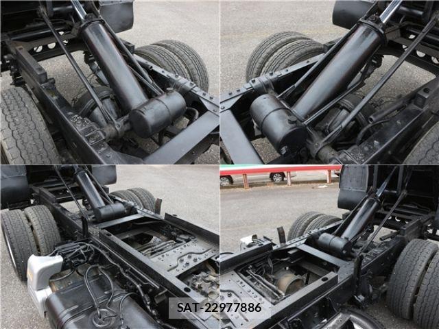 Hino DUTRO 2018-09 7454067-19