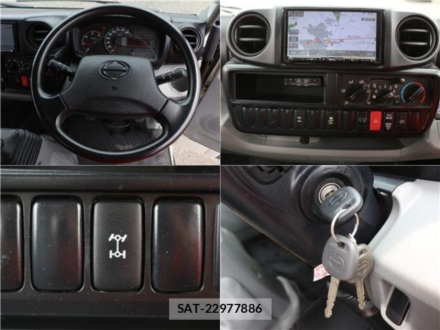 Hino DUTRO 2018-09 7454067-25