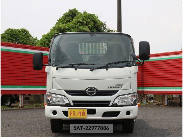 Hino DUTRO 2018-09 7454067-5
