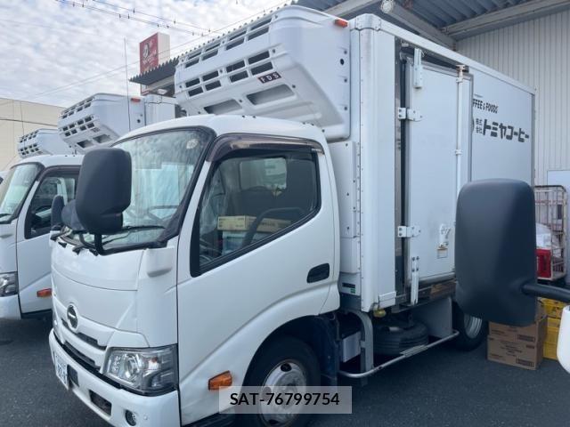 Hino DUTRO 2020-07 7454074-1