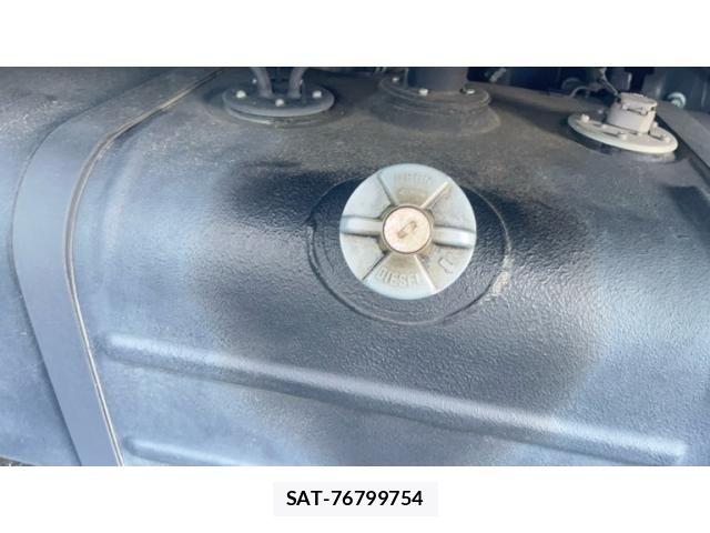 Hino DUTRO 2020-07 7454074-23