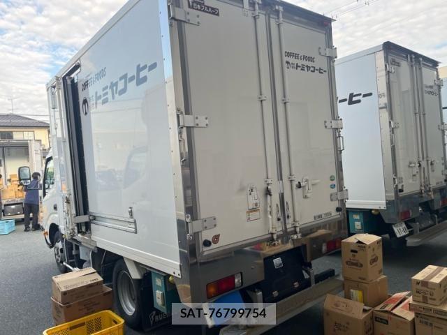 Hino DUTRO 2020-07 7454074-2