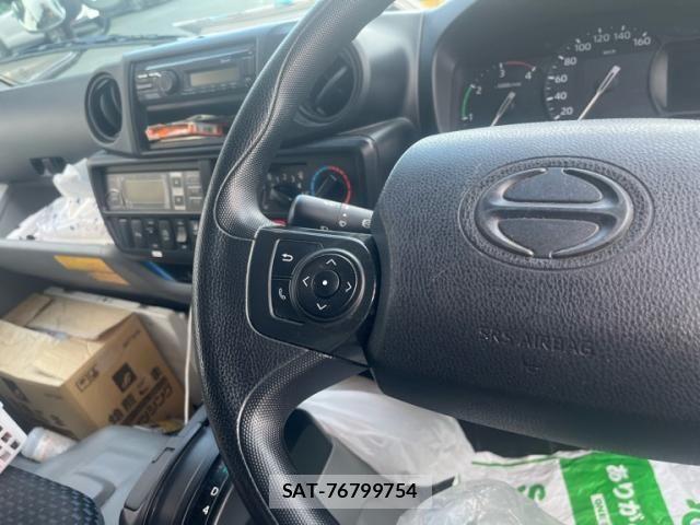 Hino DUTRO 2020-07 7454074-6