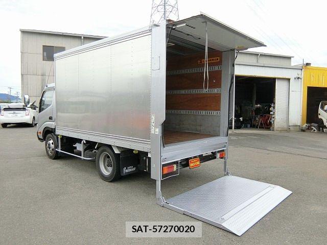 Hino DUTRO 2011-03 7508564-15