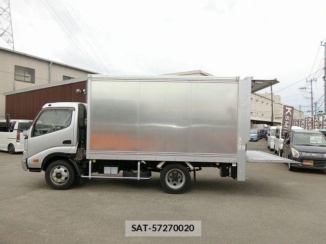 Hino DUTRO 2011-03 7508564-16
