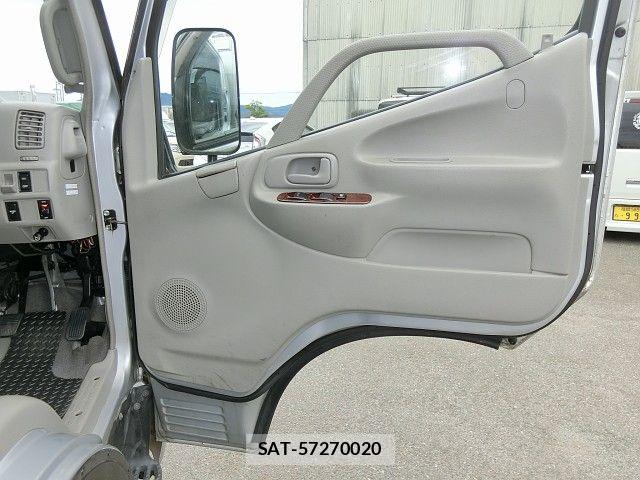 Hino DUTRO 2011-03 7508564-22