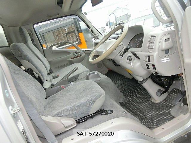 Hino DUTRO 2011-03 7508564-2