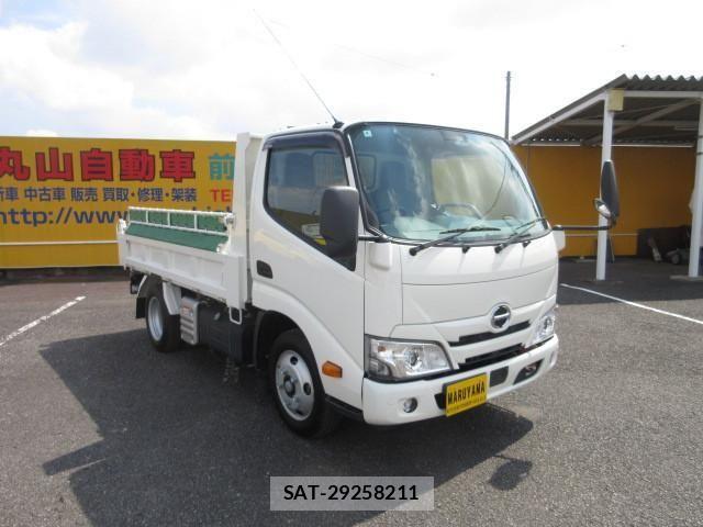 Hino DUTRO 2024-04 7500338-1