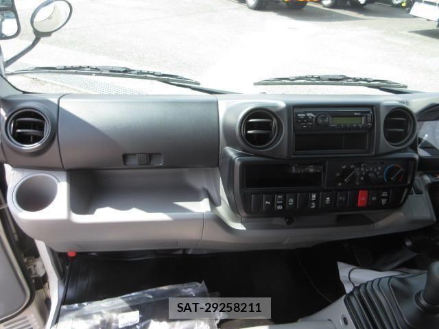 Hino DUTRO 2024-04 7500338-25
