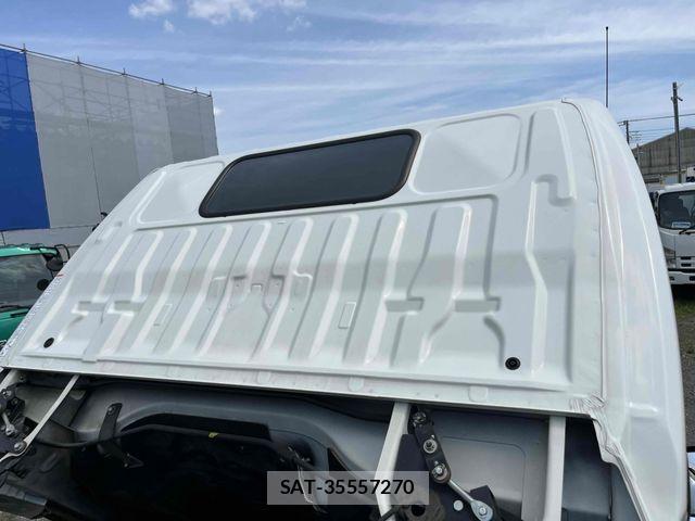Hino DUTRO 2018-04 7500348-15