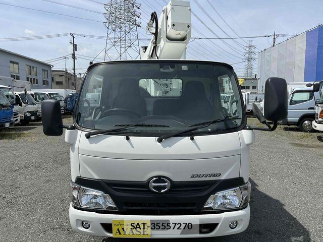 Hino DUTRO 2018-04 7500348-1