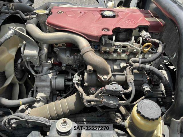 Hino DUTRO 2018-04 7500348-23
